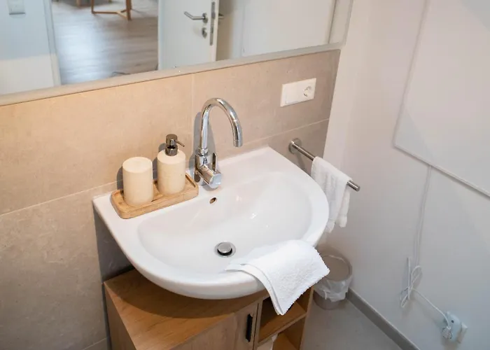 아파트 Cozy&relax Apartment-balkon Kueche Parkplatz Wifi Netflix